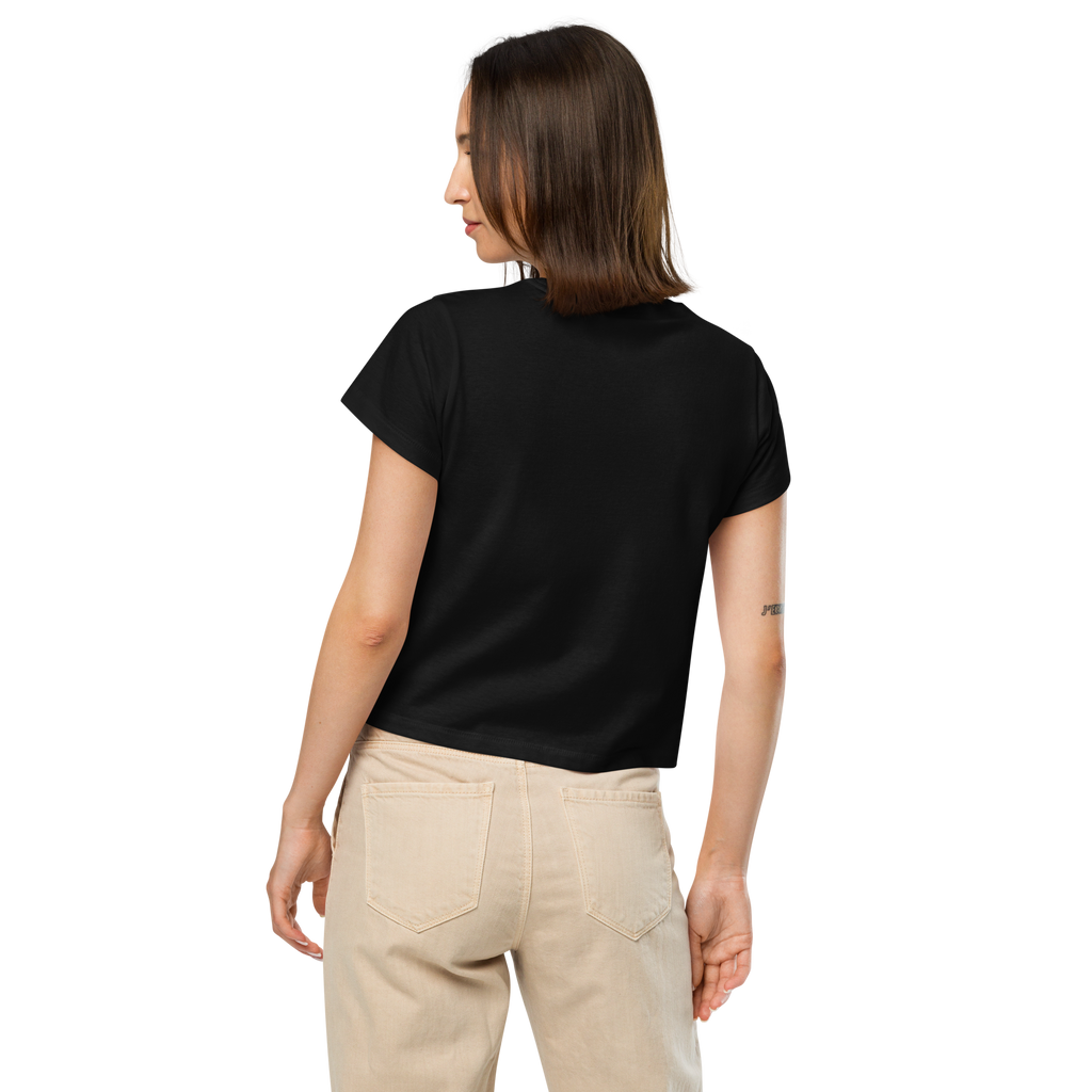 World Outline Women’s Cropped T-Shirt
